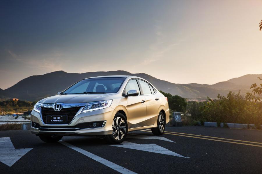  Honda Crider 2016 года  (CN) (фото 1 из 8)